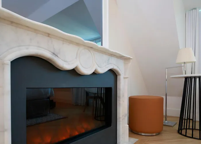 Hotel R De Paris - Boutique Hotel