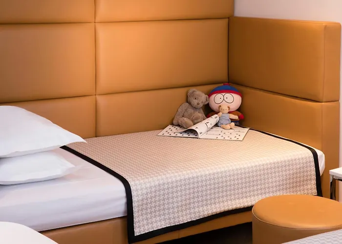 Hôtel R de Paris - Boutique Hotel